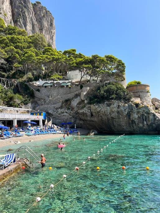 Exceptionnel Pieds Dans L'Eau Villa Capri Kültér fotó